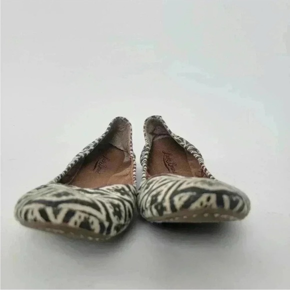 Lucky Brand Erin Black & White Geometric Ballet Flats - 9 - Picture 2 of 5